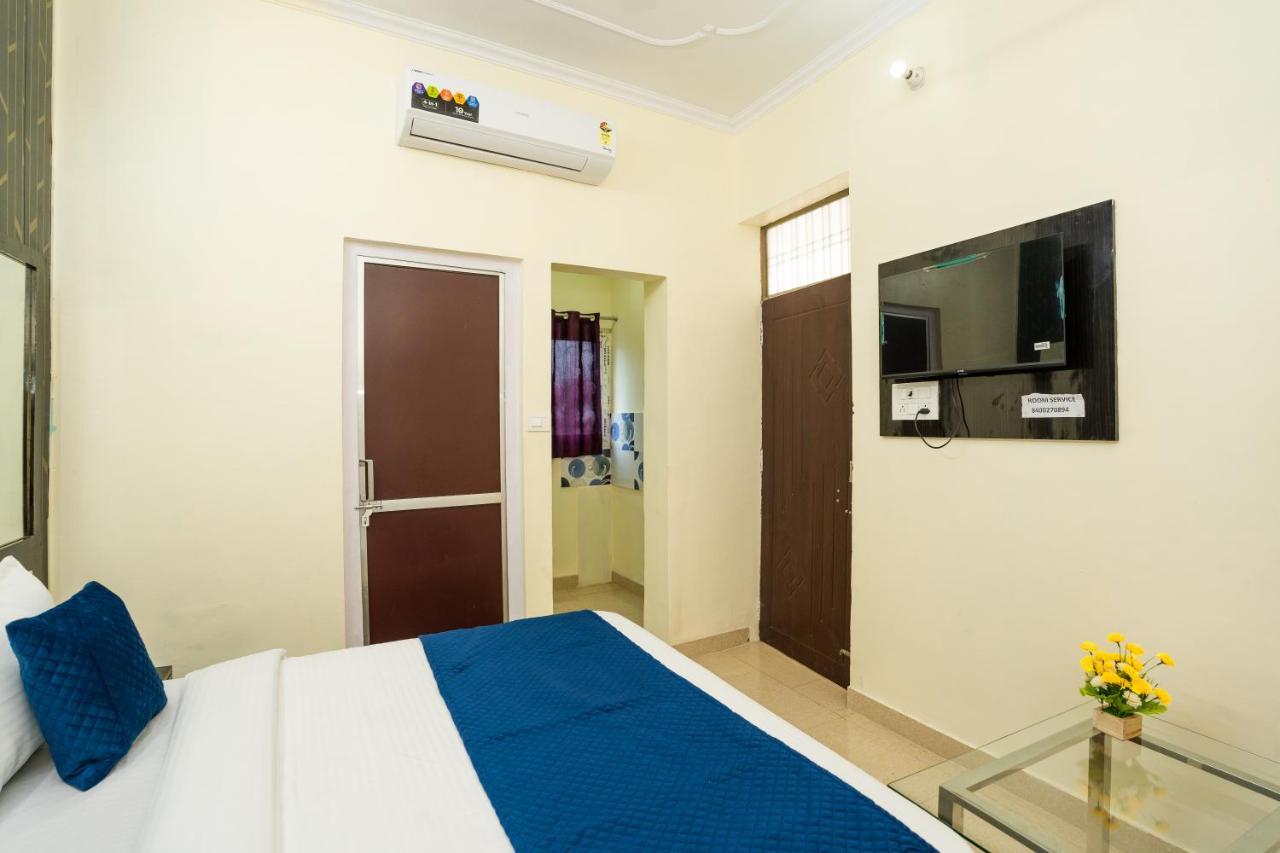 Ventex Inn Лакхнау Экстерьер фото