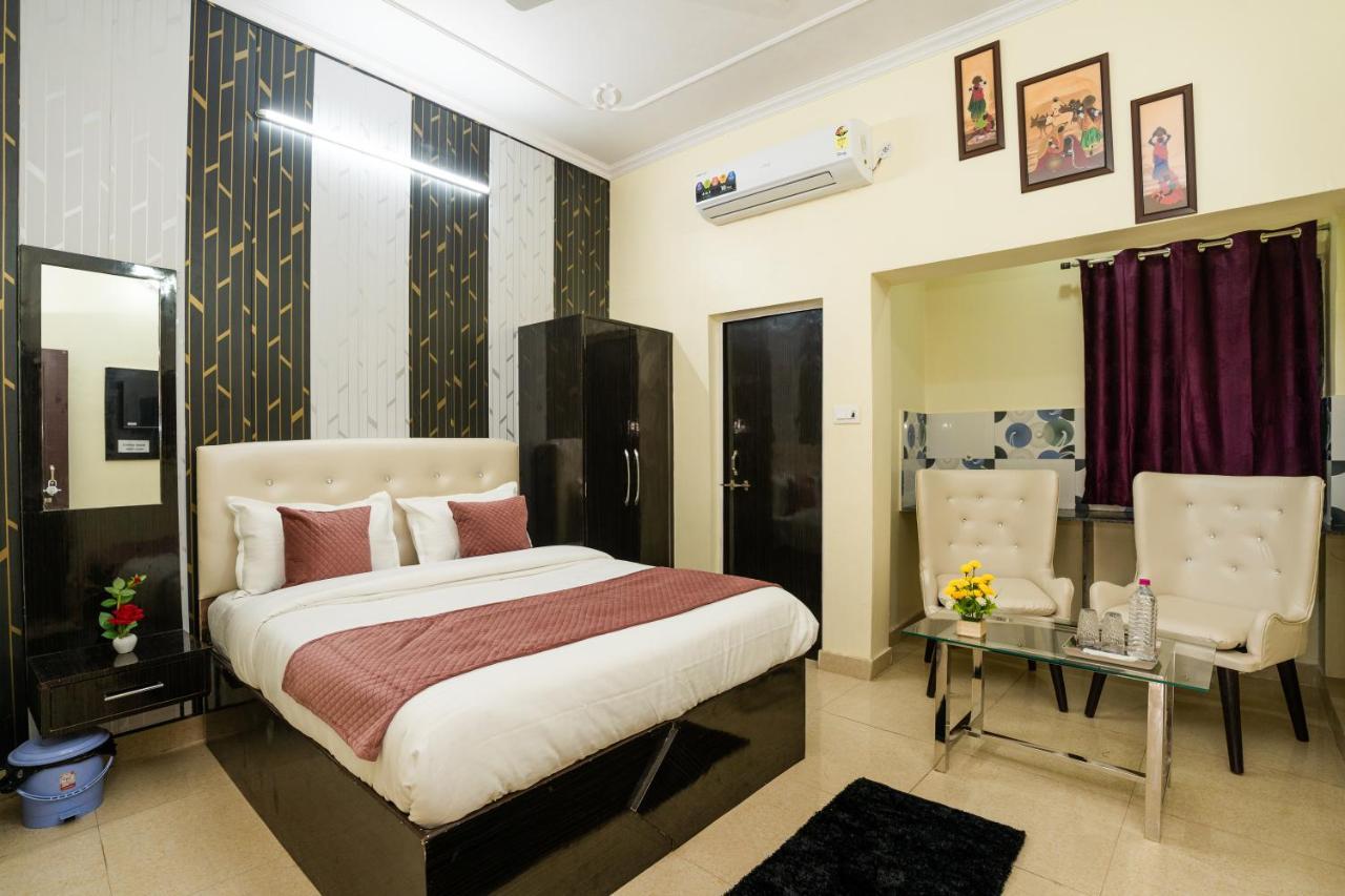 Ventex Inn Лакхнау Экстерьер фото